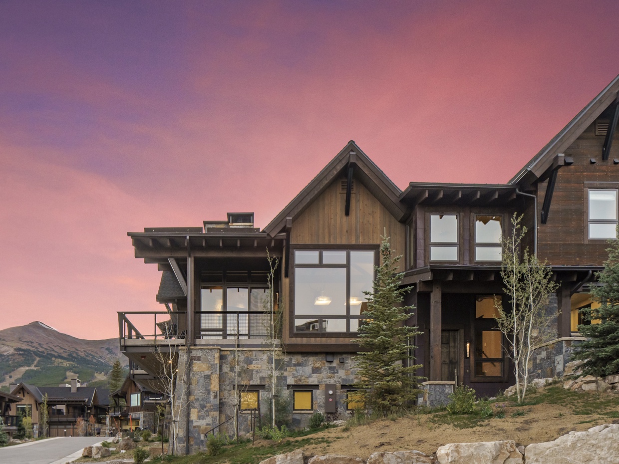 Exterior Photo of Luxury Breckenridge Ski Rental
