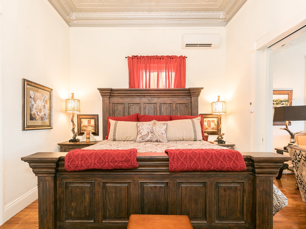 Suite 1 King Bedroom