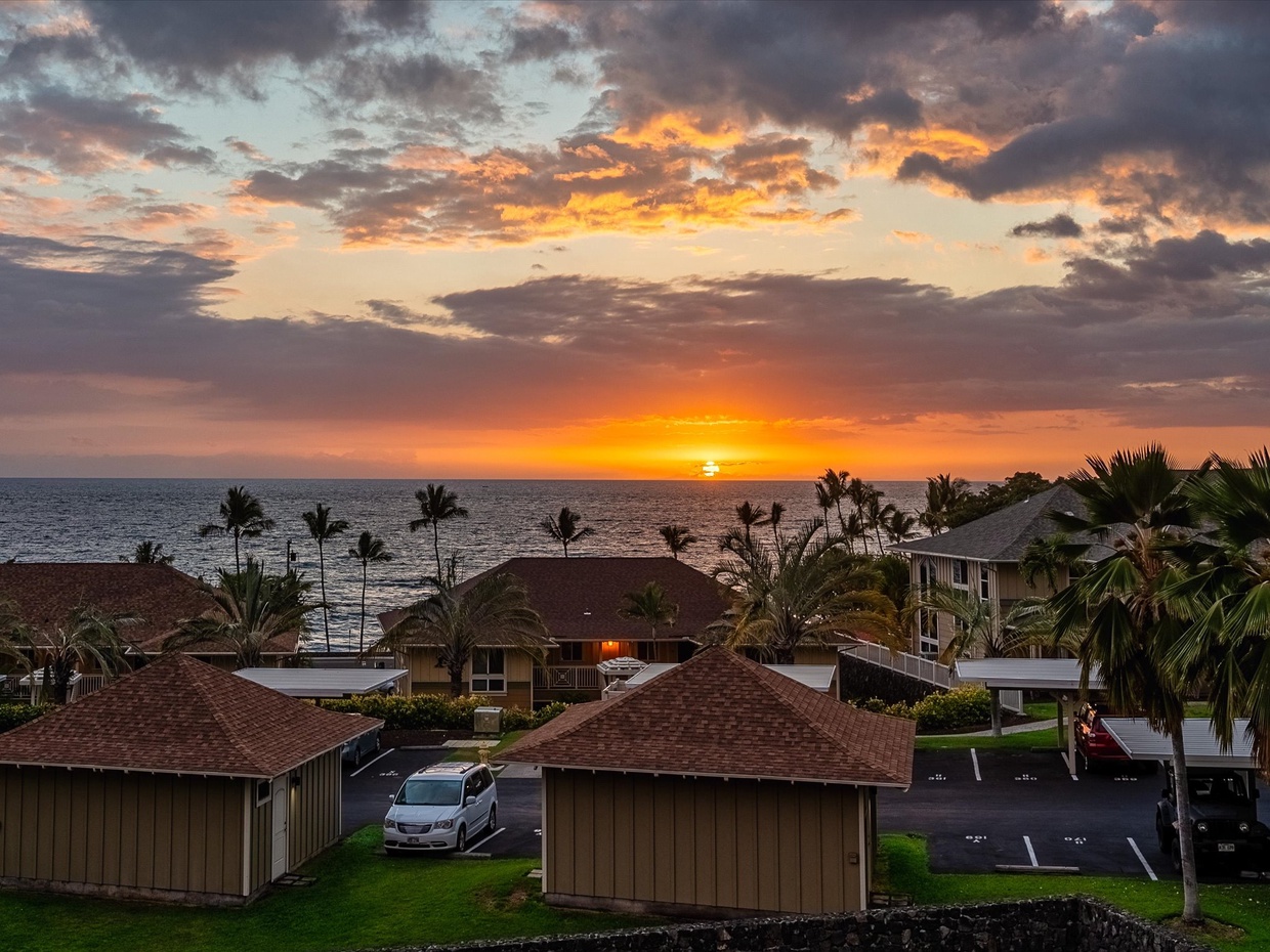 Kona Sunset from Alii Cove