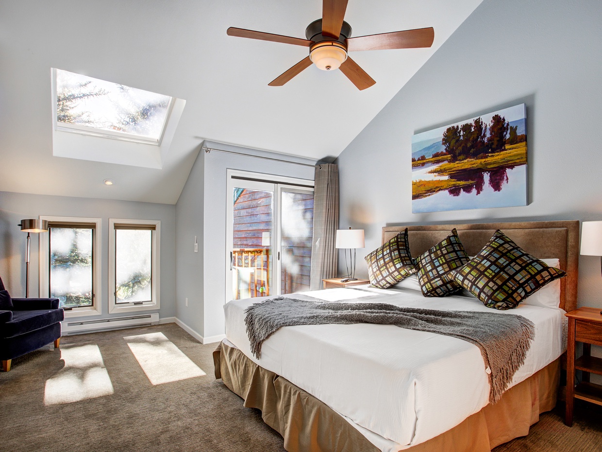 Ten Mile Townhouse in Downtown Frisco Alpine Edge