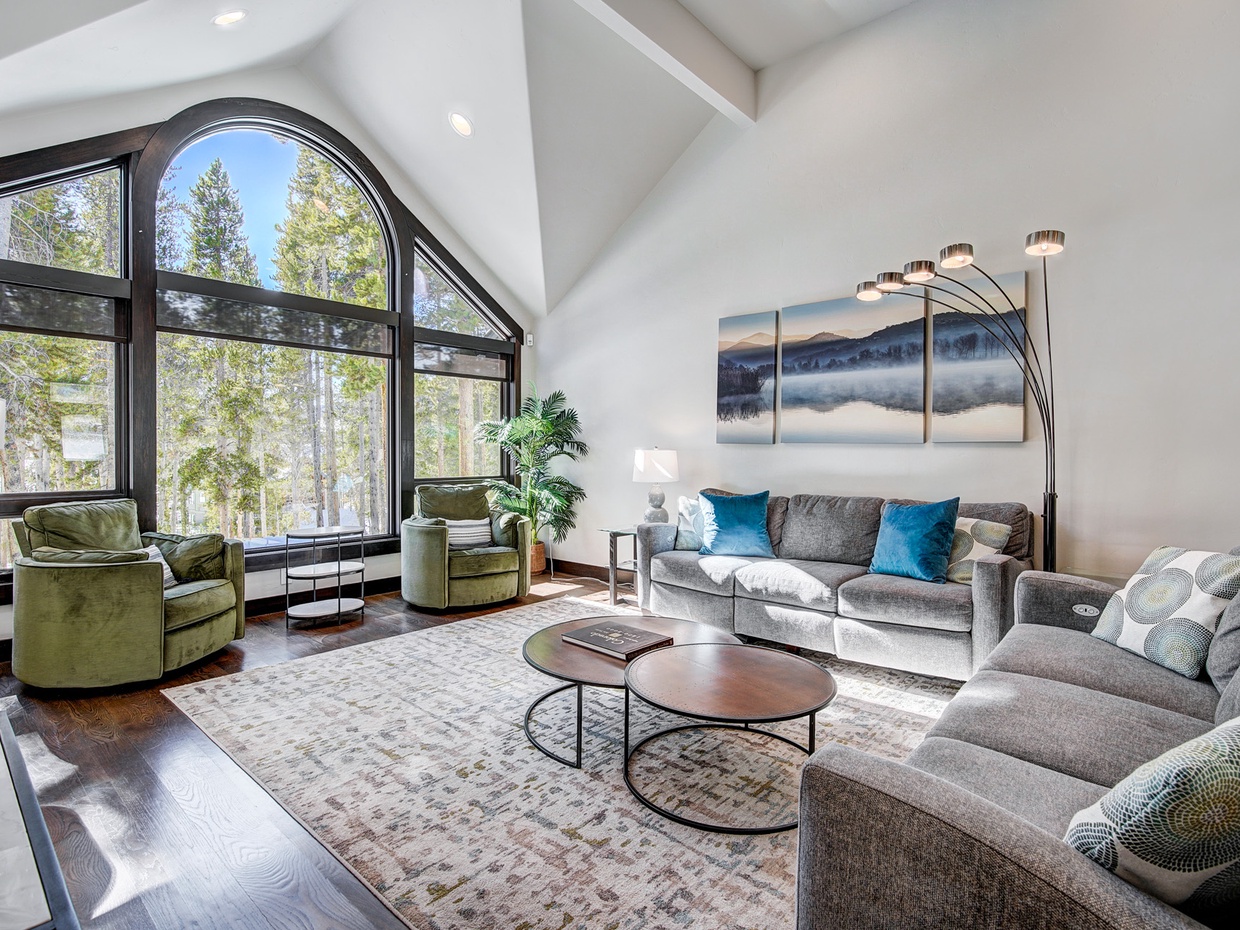 Timber's Edge Estate Alpine Edge