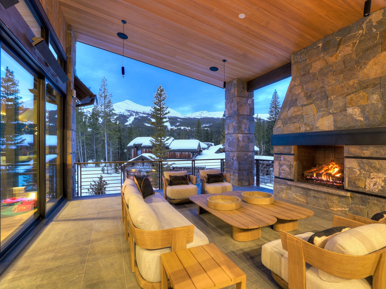 Covered Patio with Fireplace