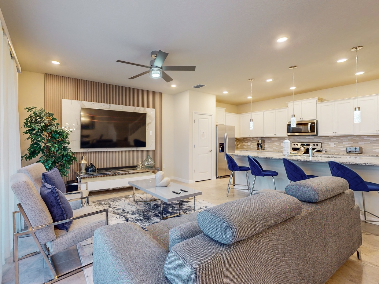 1st floor living room area