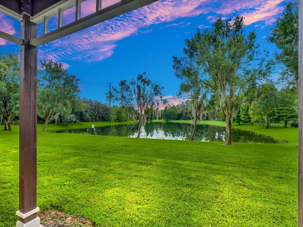 After the parks, enjoy a great view coming back to home away from home!
