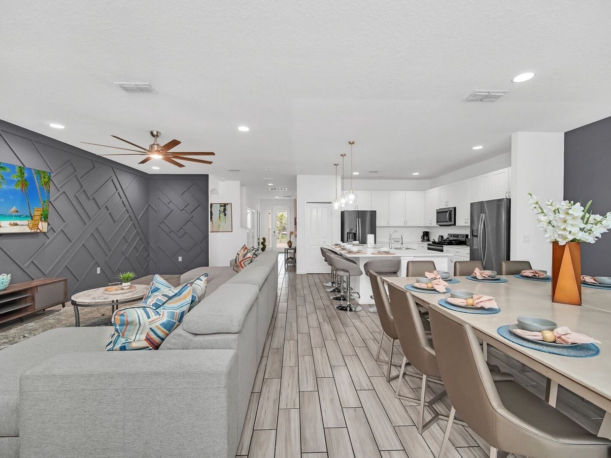 Beautiful open-concept spaces, perfect for spending time with your whole family!