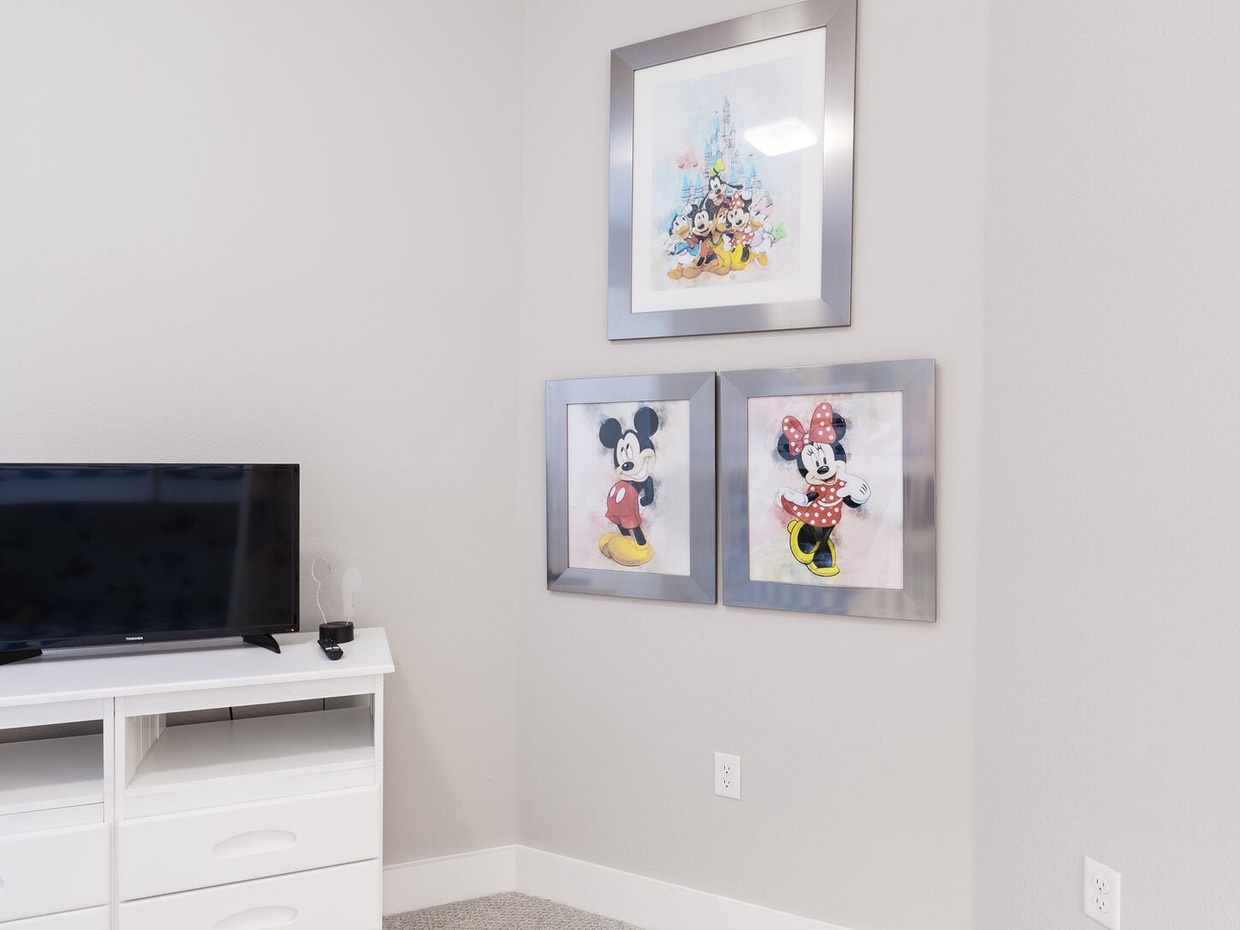 Spacious & Comfortable areas to enjoy with family!