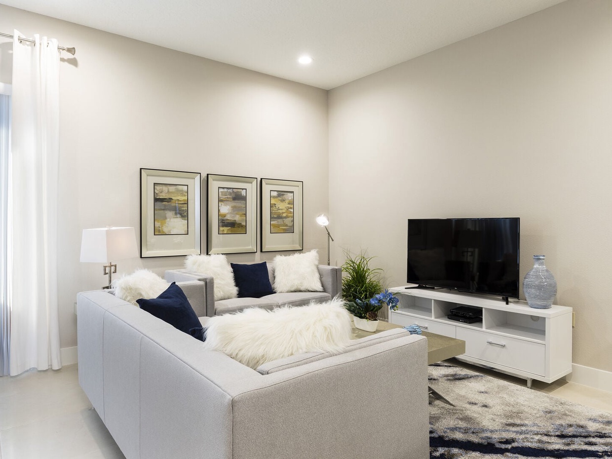 Spacious & Comfortable areas to enjoy with family!