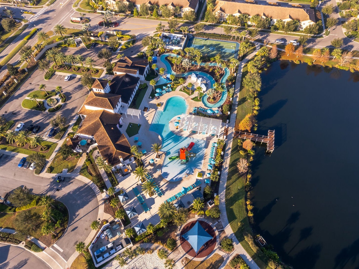 Located at Windsor at Westside Resort, where you will get access to all its amenities.