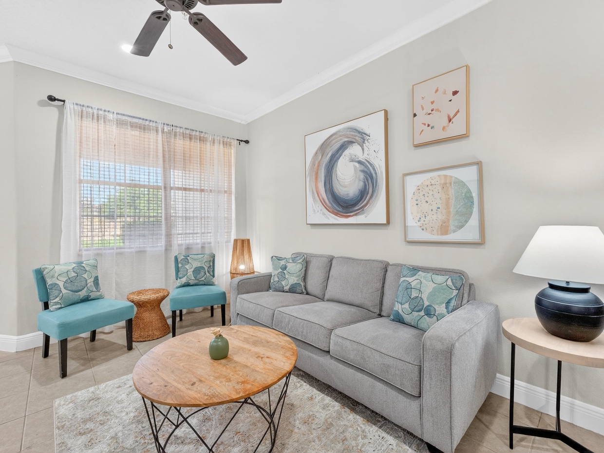 Enjoy a movie night with your loved ones in our cozy living room!