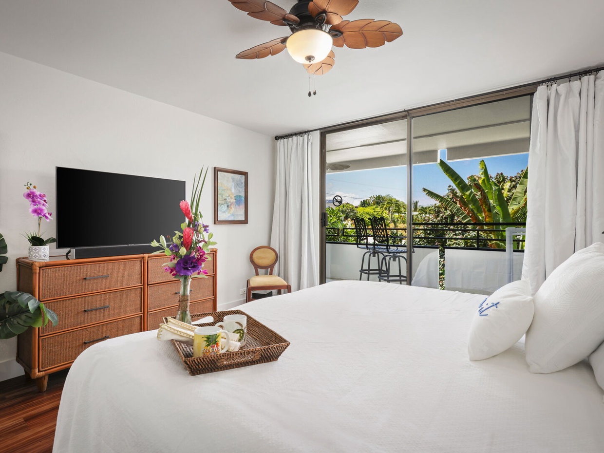 Primary Ensuite and Lanai