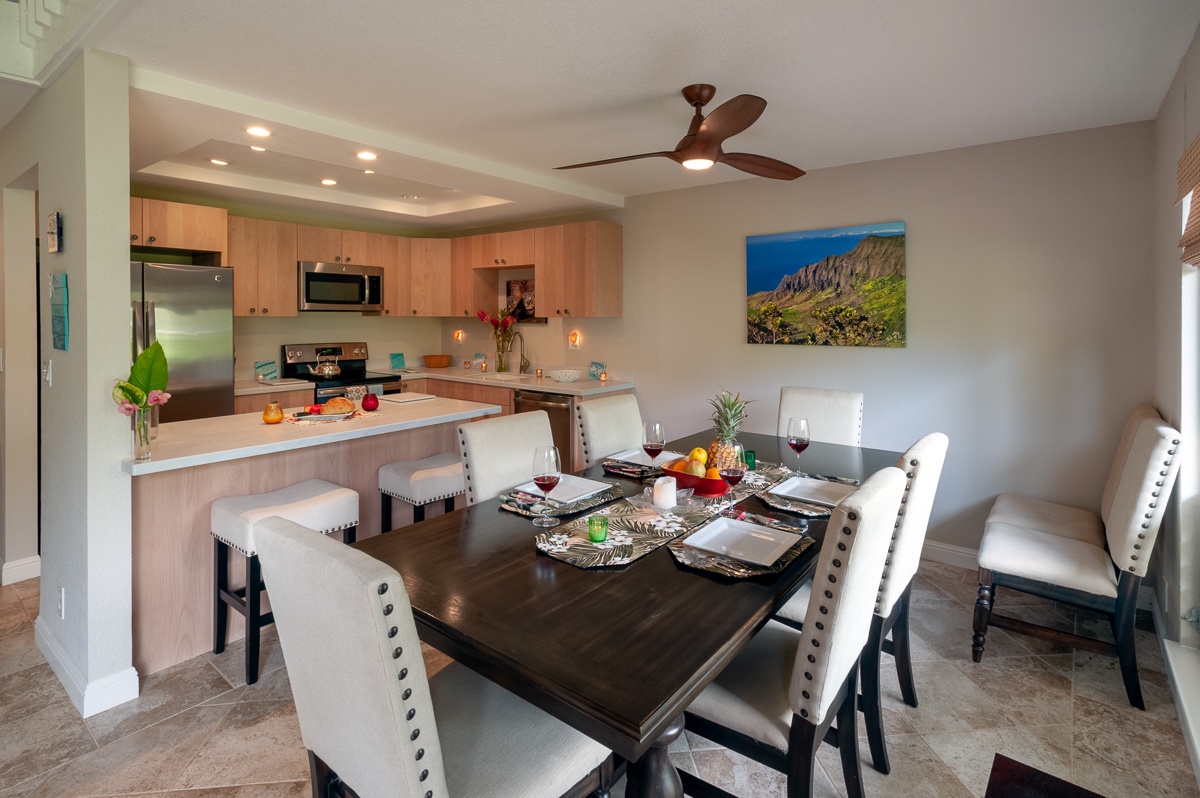 Princeville condos Puamana 25B dining area