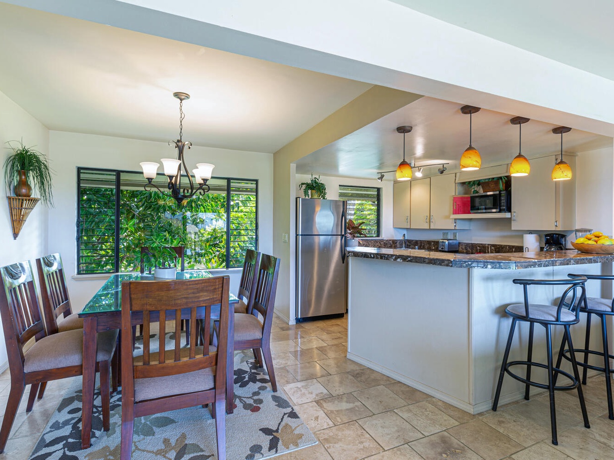 If sit down meals are more your style, you'll find there's plenty of space for your whole group at the dining table. With seating and dishes for 6, it'll be easy to get the whole family around the table for a meal or board game.