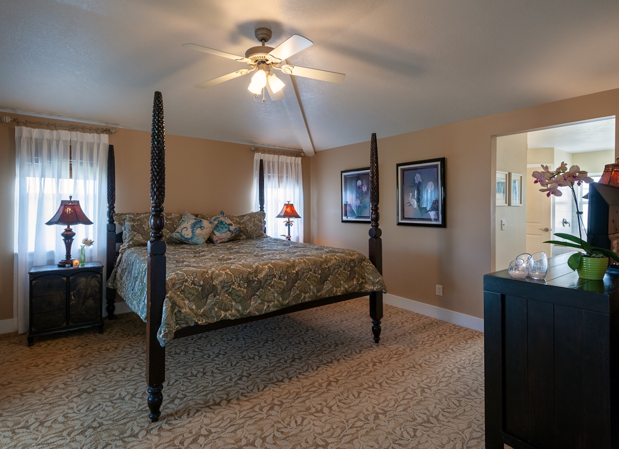 Plantation 1322 Bedroom