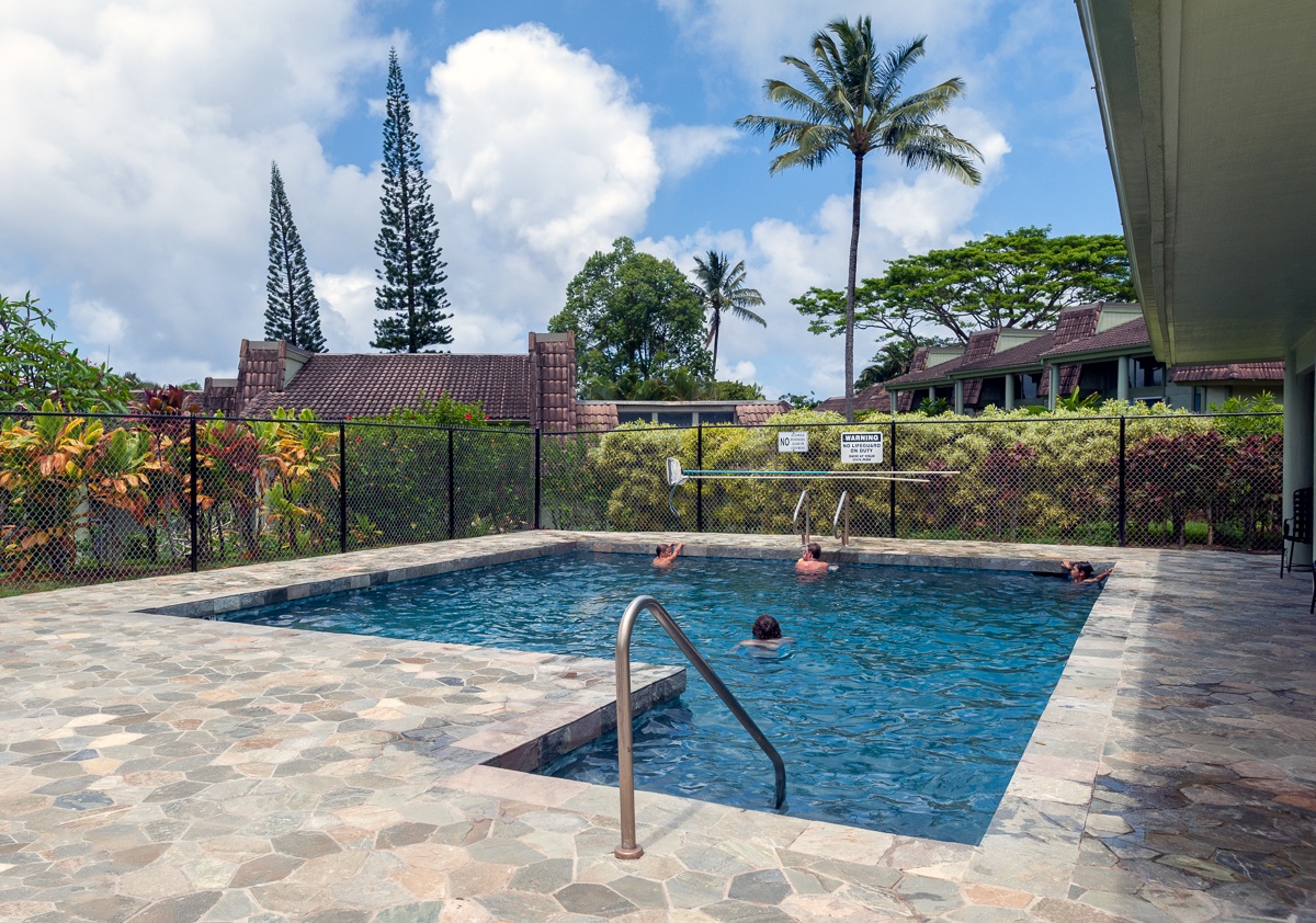 Puamana Princeville Kauai swimming pool
