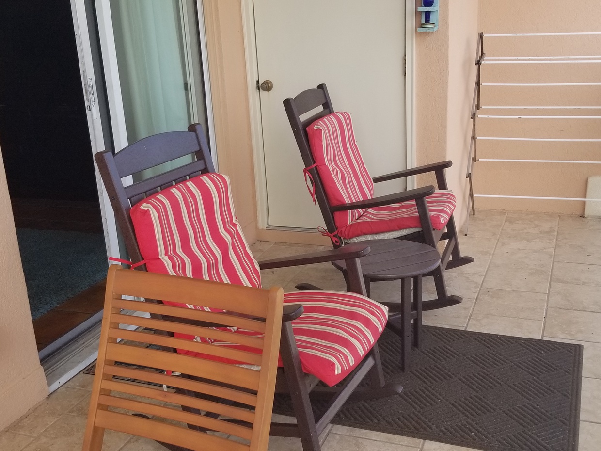 balcony chairs