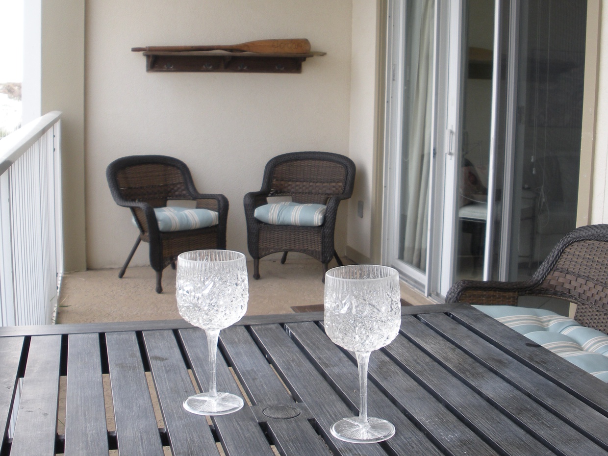 balcony furniture