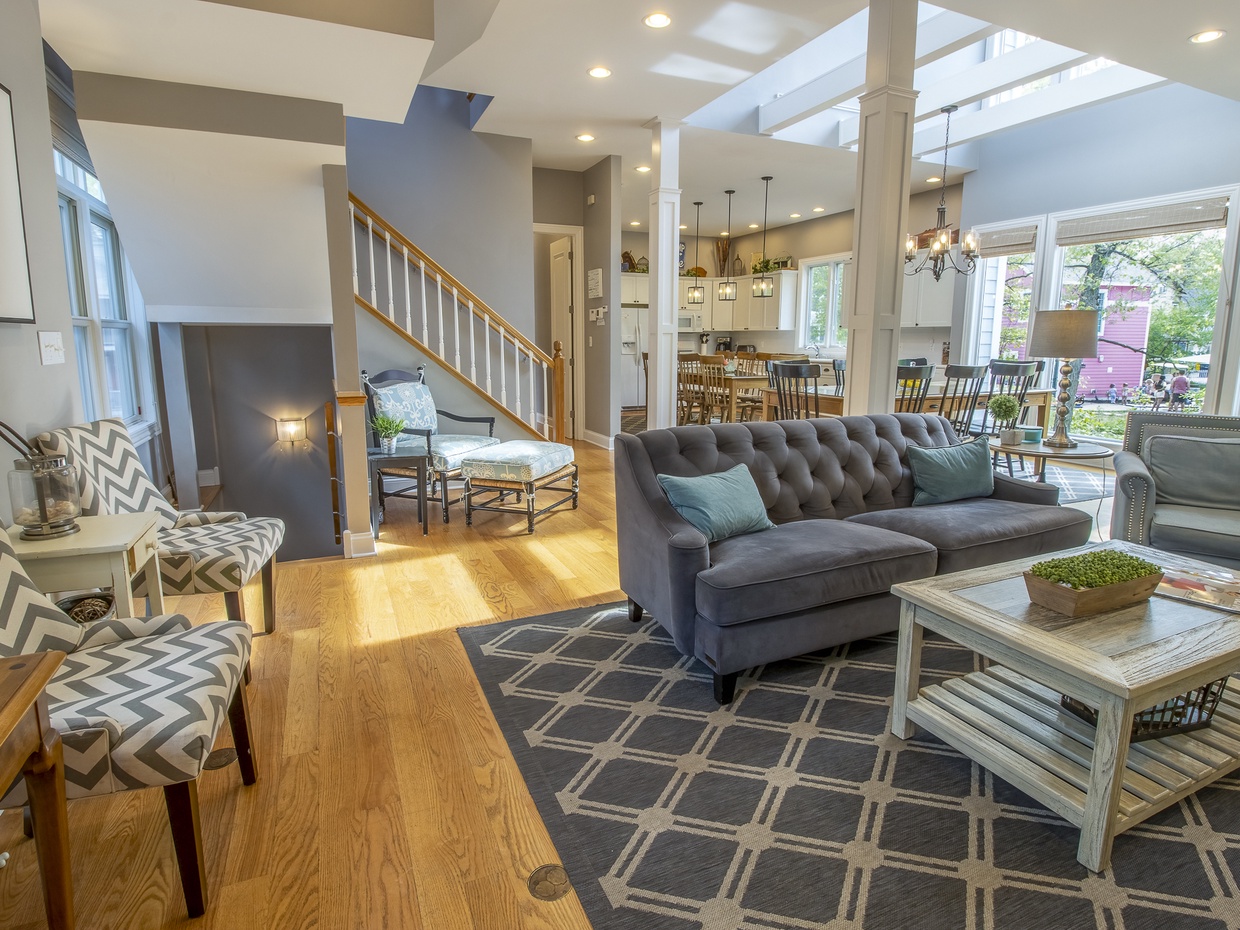 Main level | Living Room