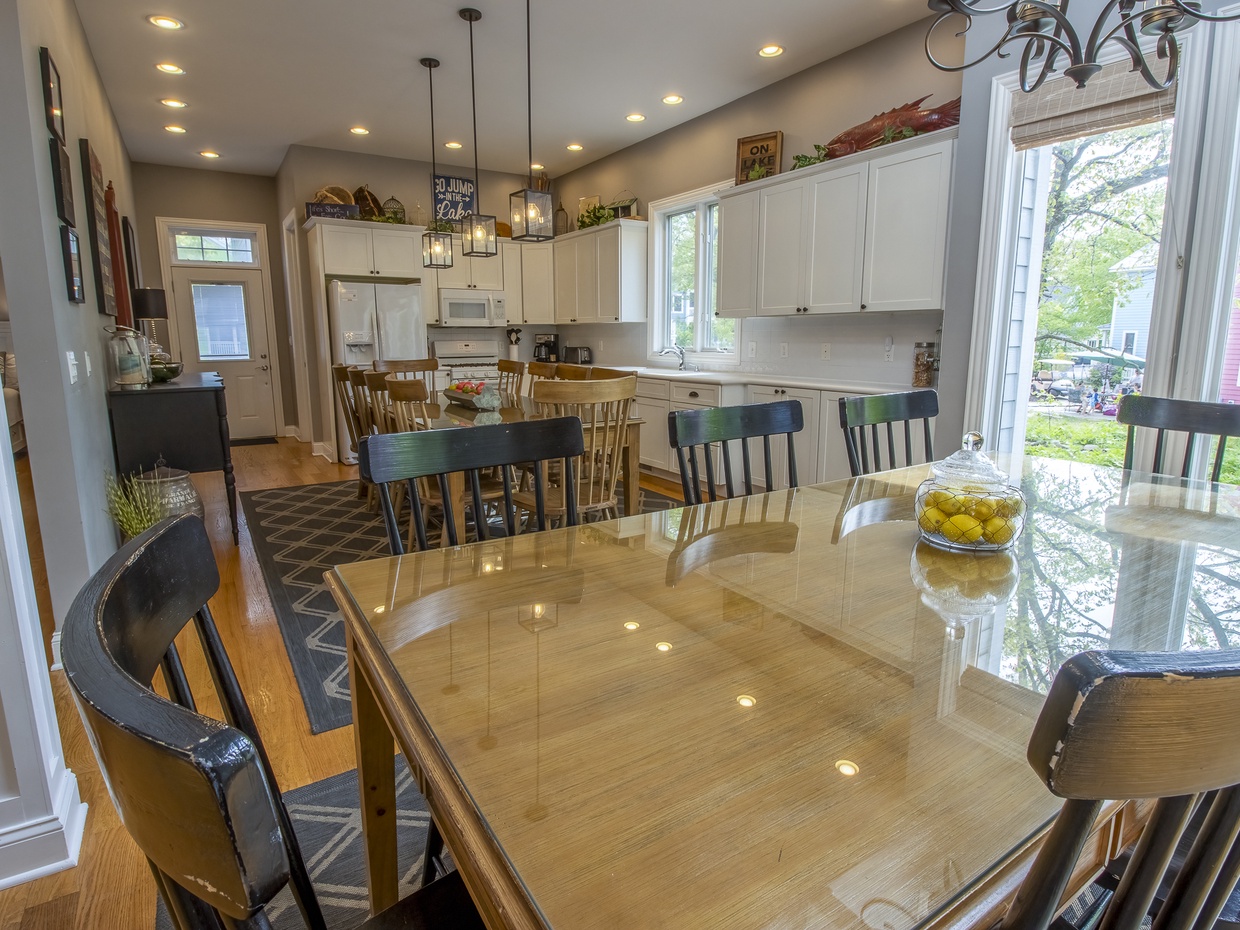 Main level | Kitchen | Dining Room