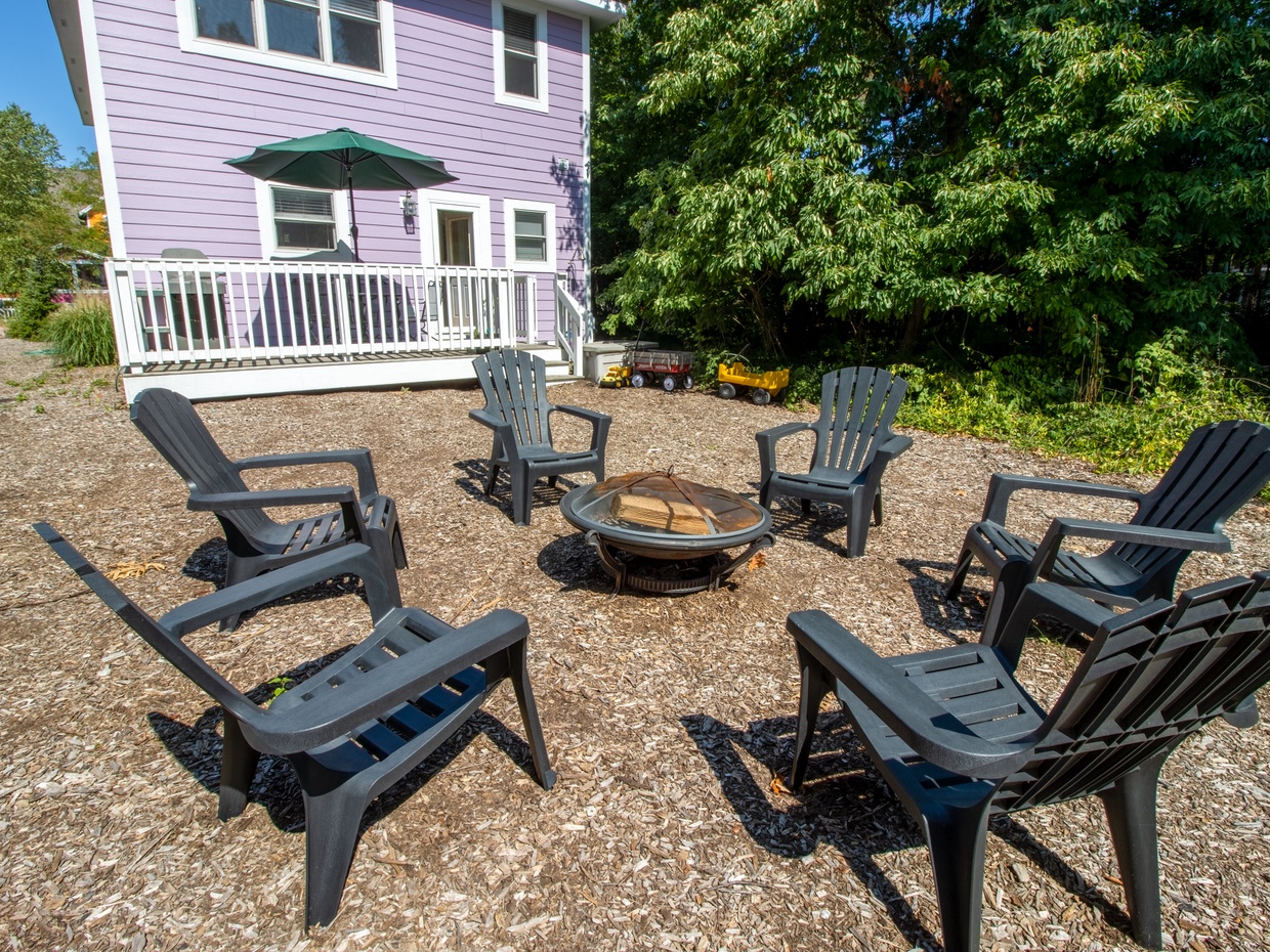 Outdoor Living | Fire Pit