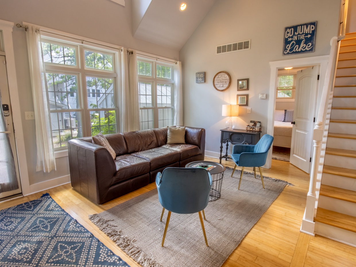 Main Level | Living Room