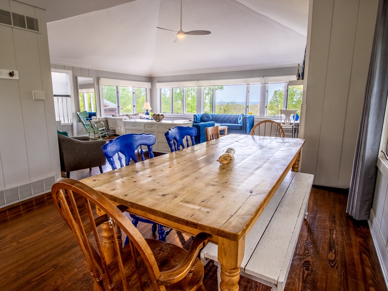 Main Level | Dining Room