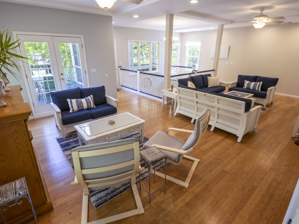 Main Level/Second Level | Sitting Area | Living Room
