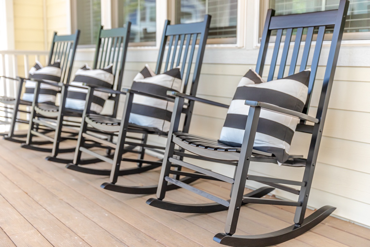 Sit Back and Relax at Blackbird