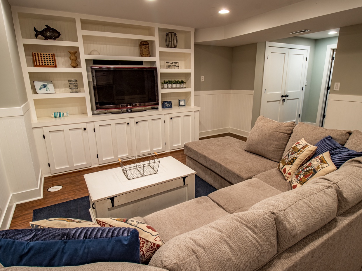 Basement | Living Room