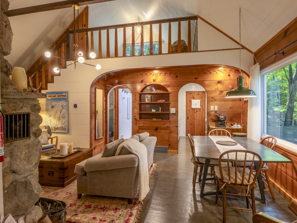 Main Level | Living Room | Dining