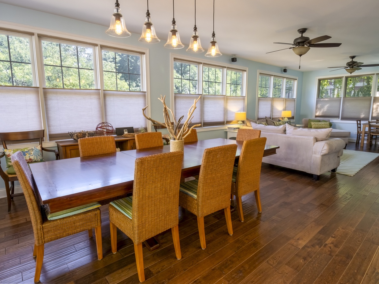 Main Level | Dining | Living Room