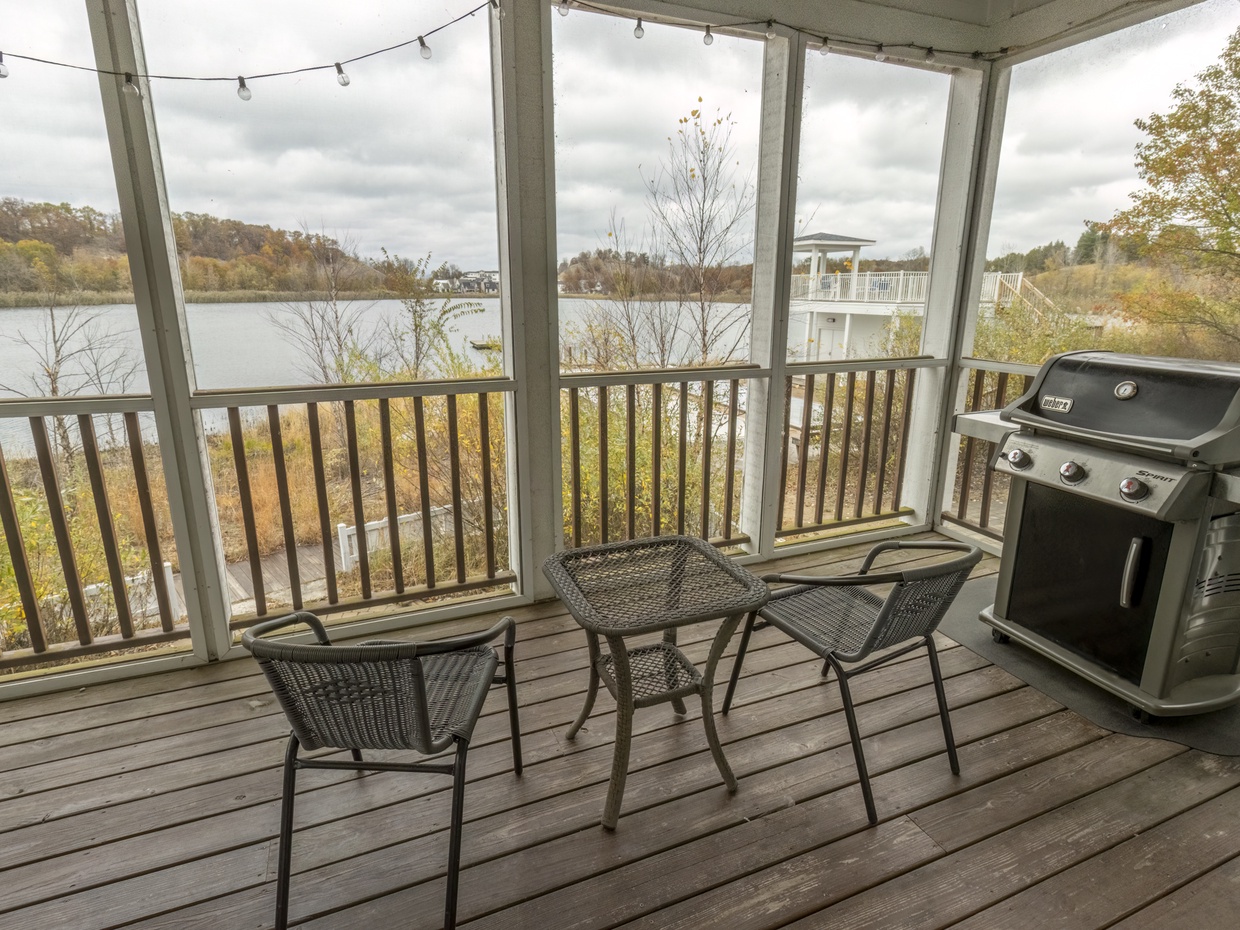 Main Level | Screen in Porch | Gas Grill