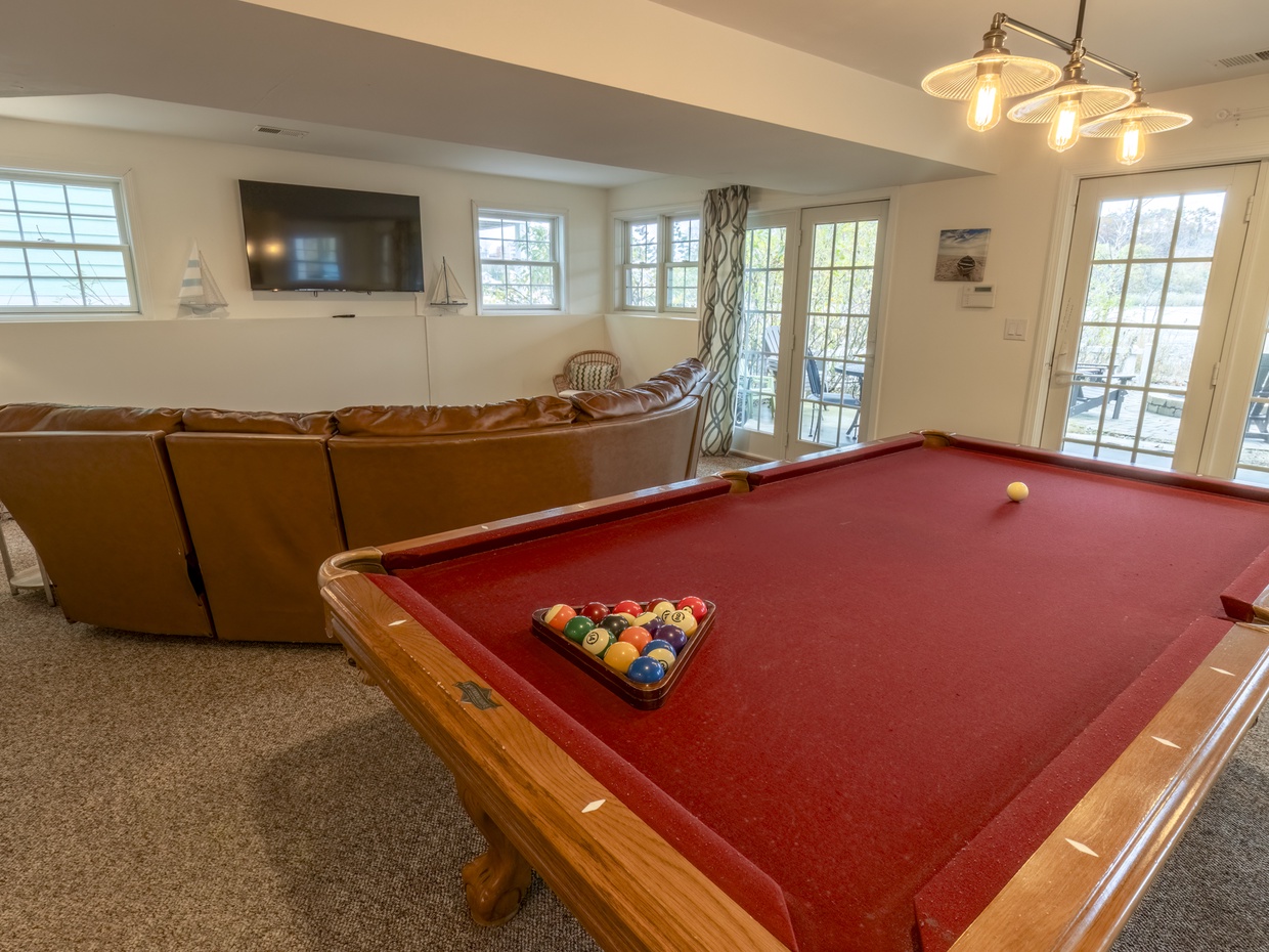 Basement | Pool Table | Living Room