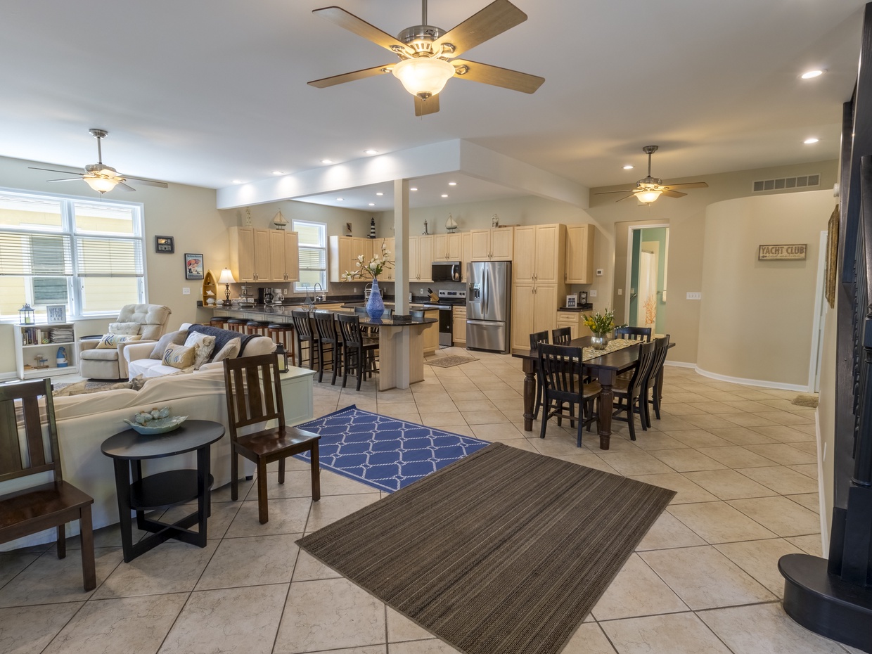 Main Level | Living Room | Dining | Kitchen