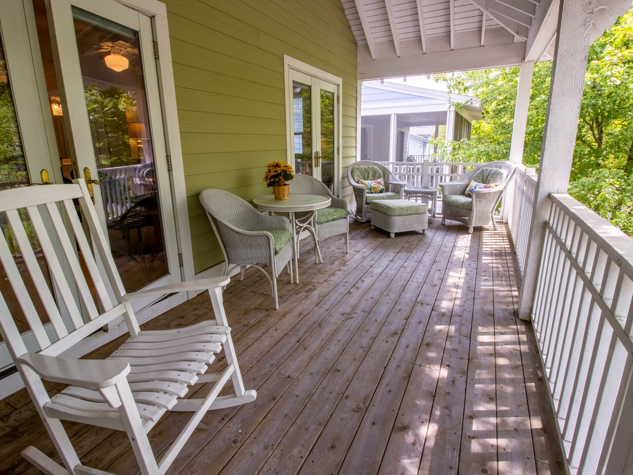 Level 2 | Private Deck Off Sitting Room