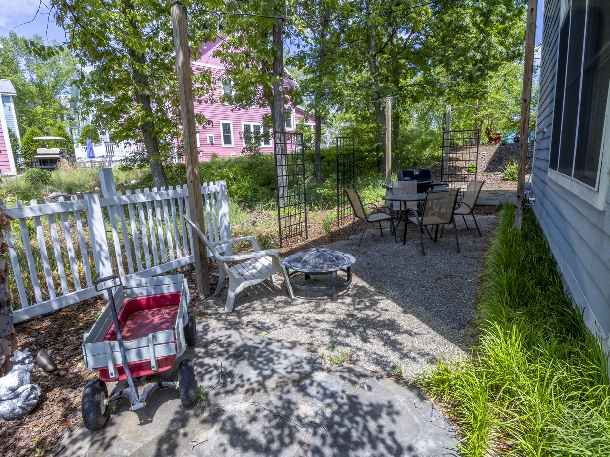 Ray Bans Outdoor Seating Area