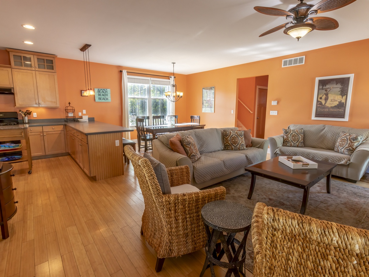 Main Level | Living Room | Dining | Kitchen