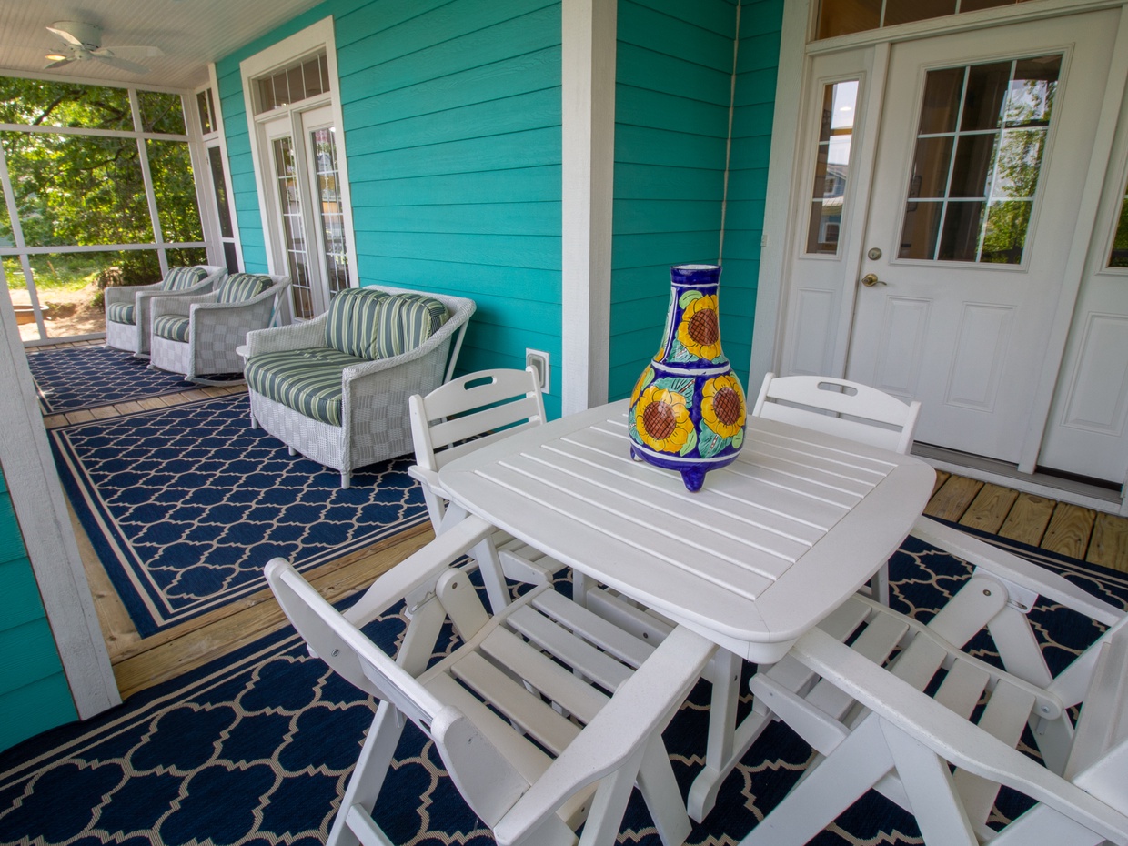 Outdoor Living | Front Porch