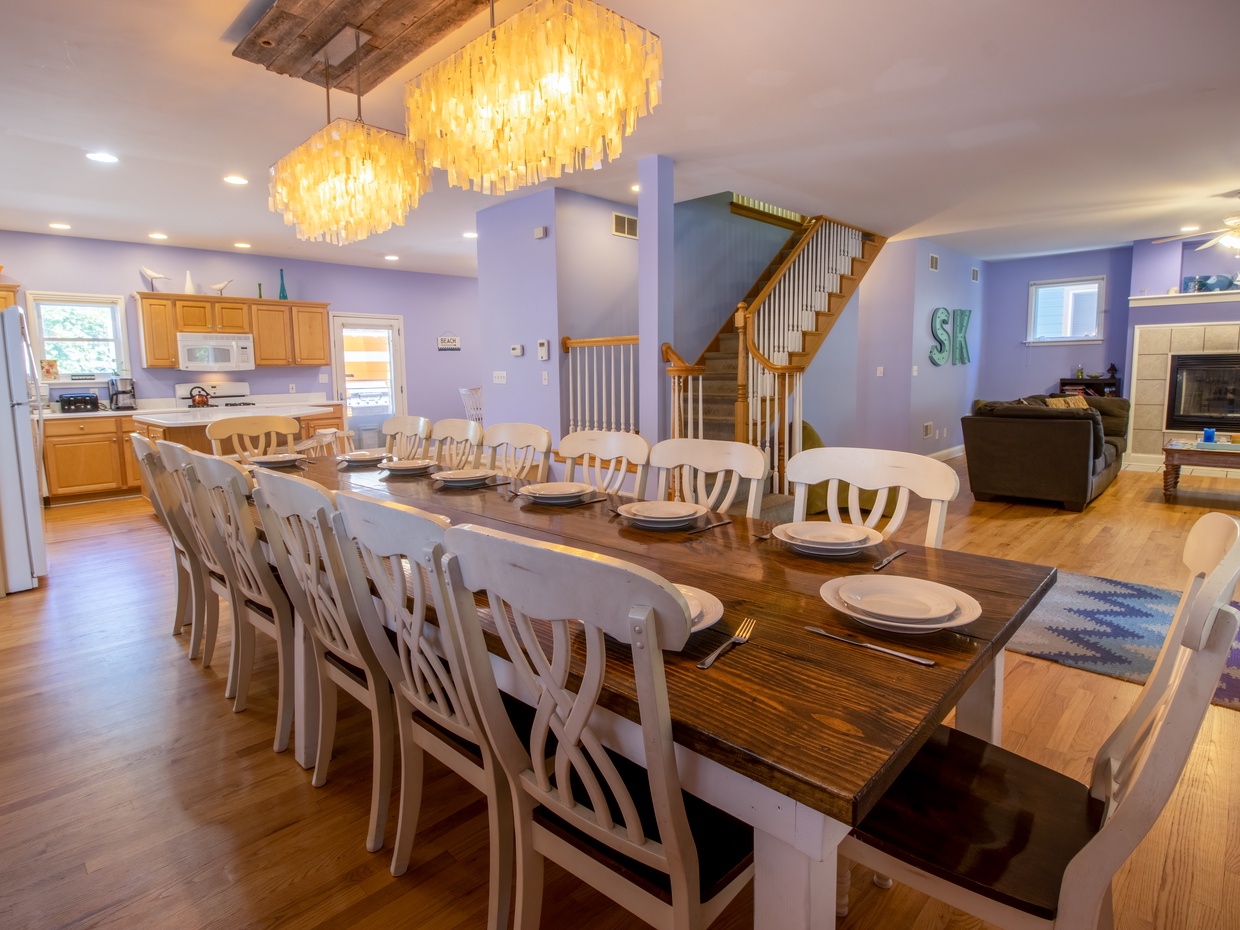 Main Level | Dining Room
