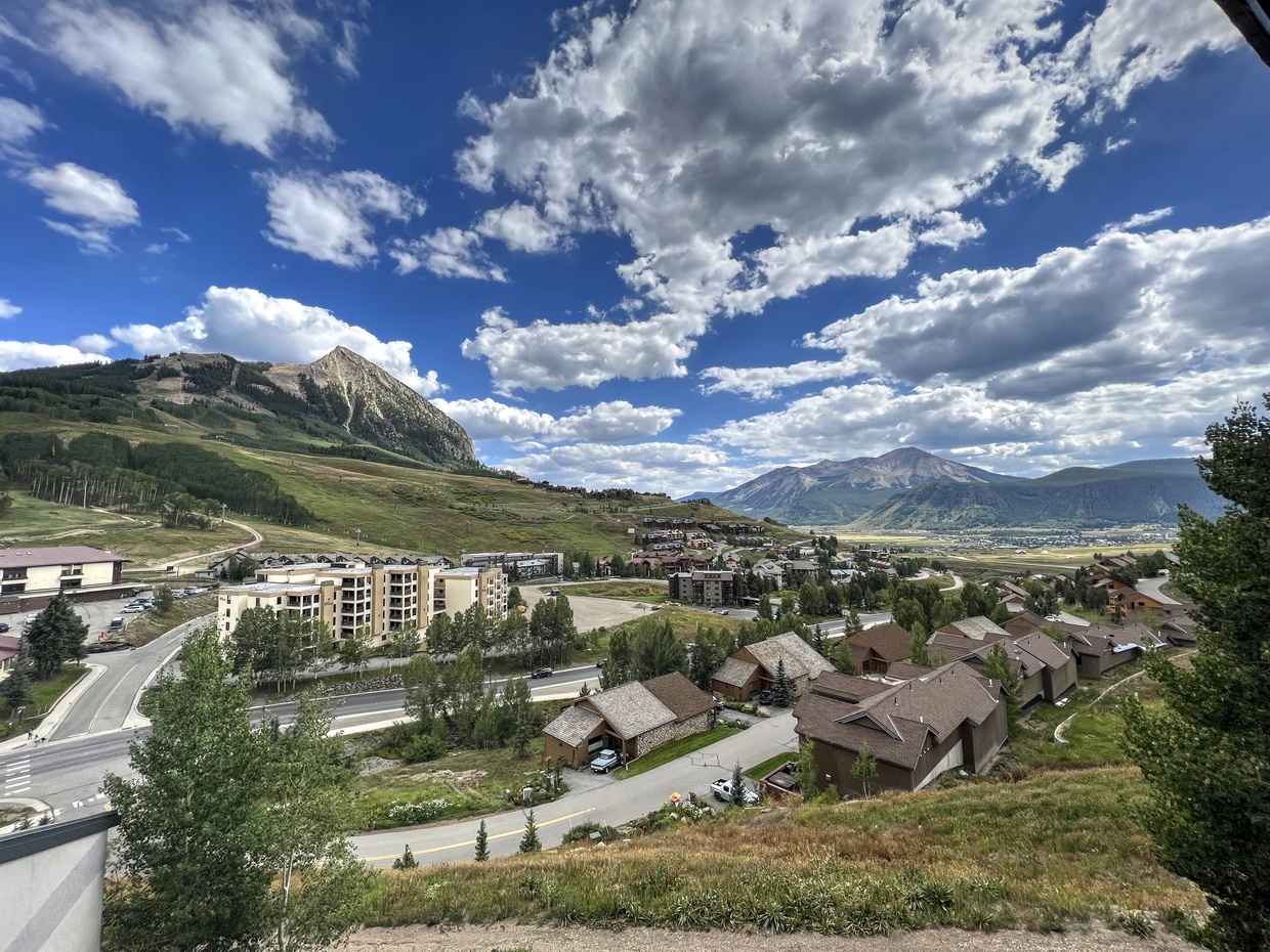 Snowcrest #02, Crested Butte Vacation Rental 