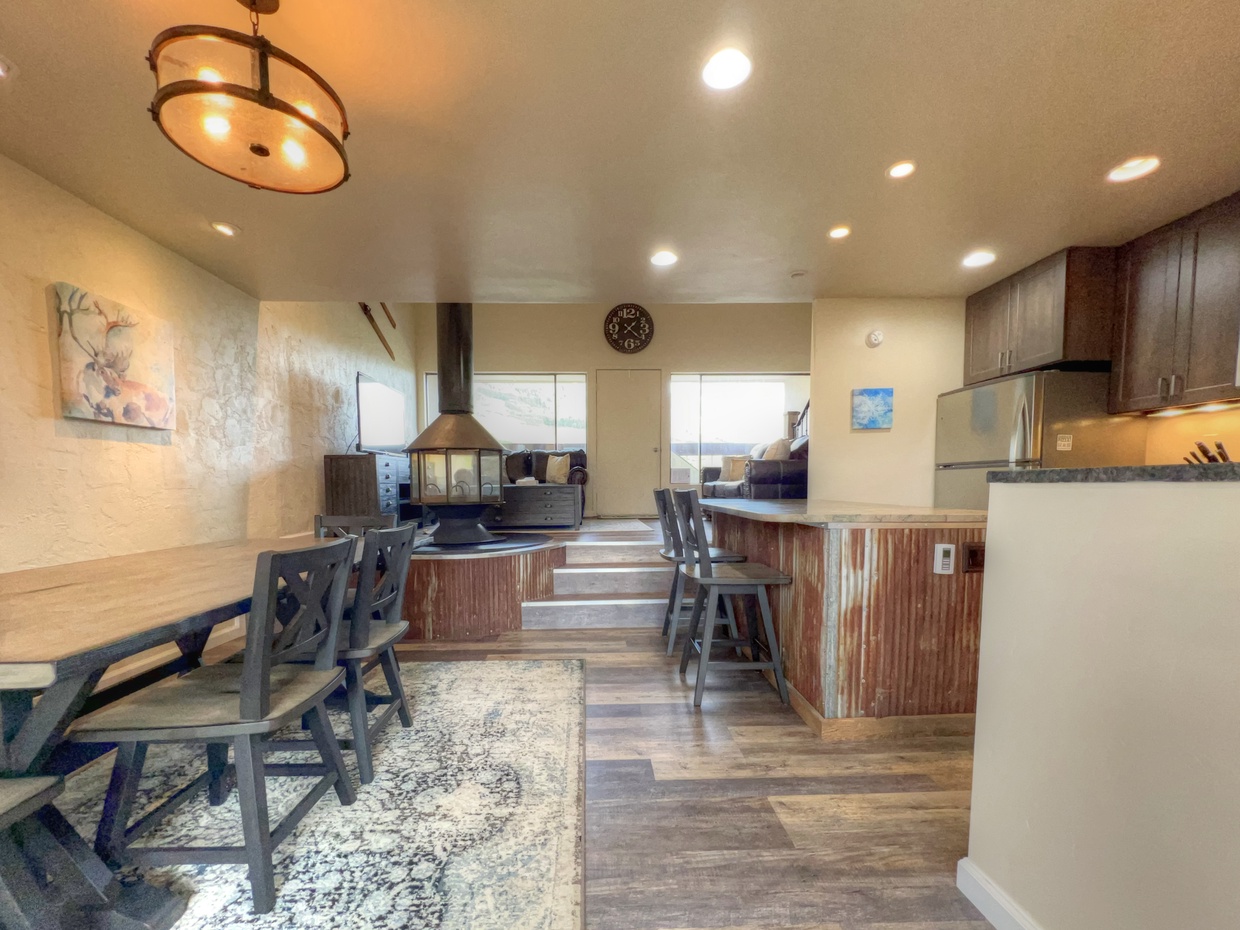 Snowcrest #02, Crested Butte Vacation Rental 