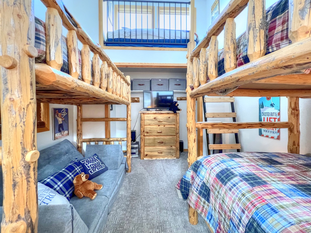 Eagle's Nest #21, Crested Butte Vacation Rental