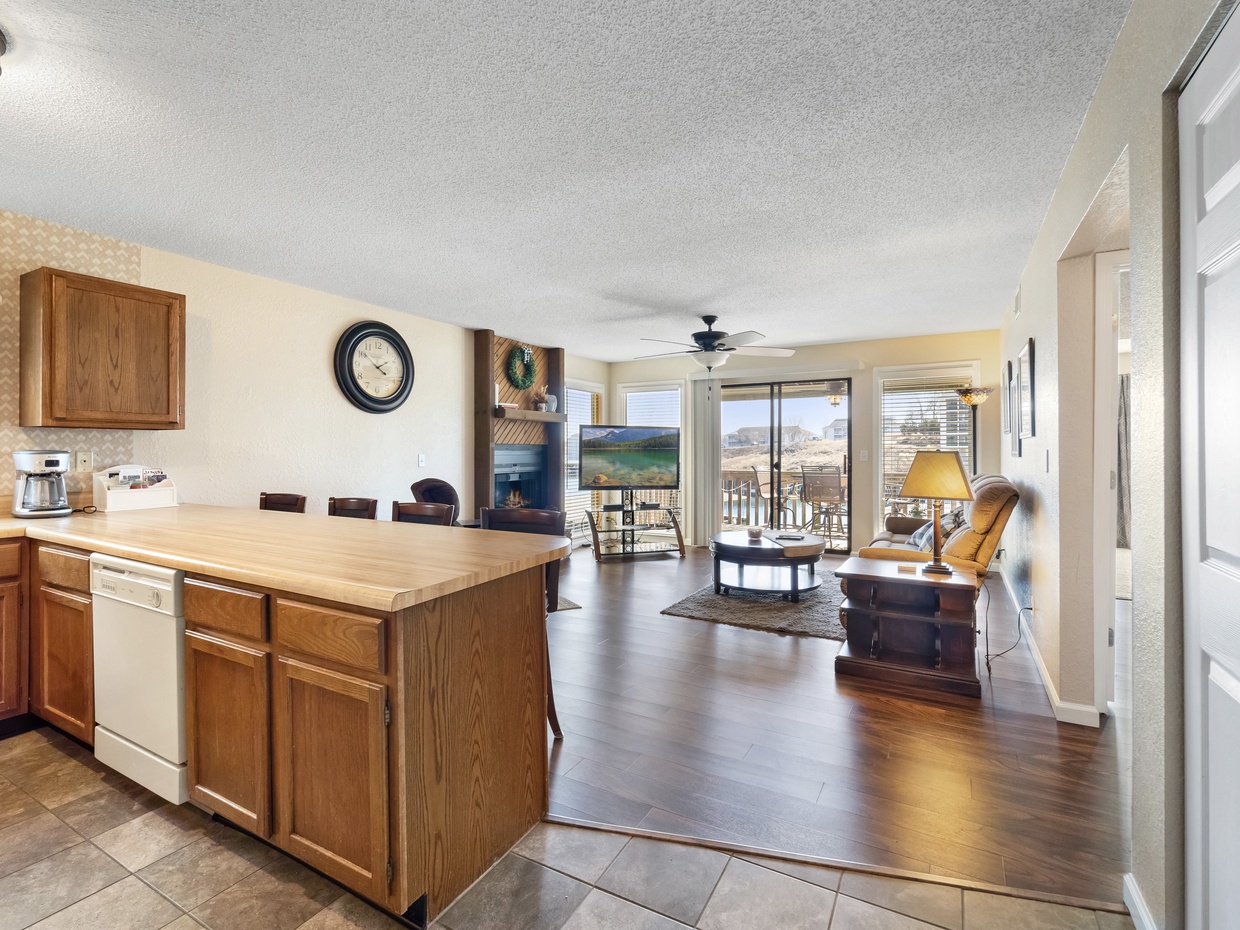 OPEN KITCHEN LOOKING ONTO LIVING ROOM