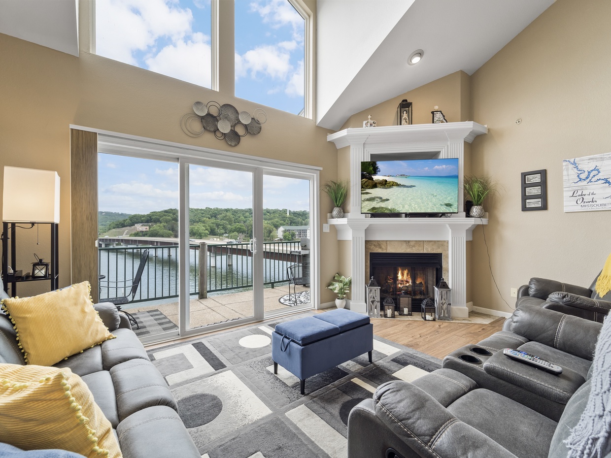 Lakeview living room