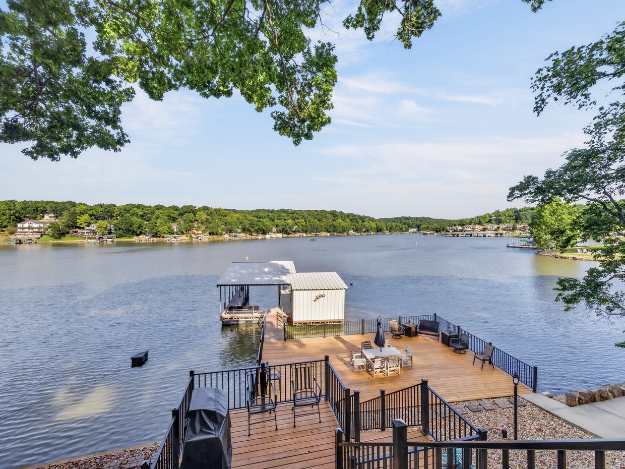 LAKEOZARKVACATION.COM