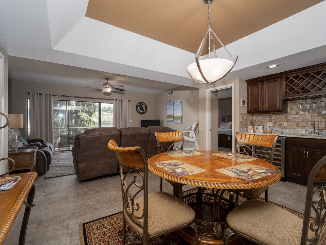 Lakeview living room and dining area