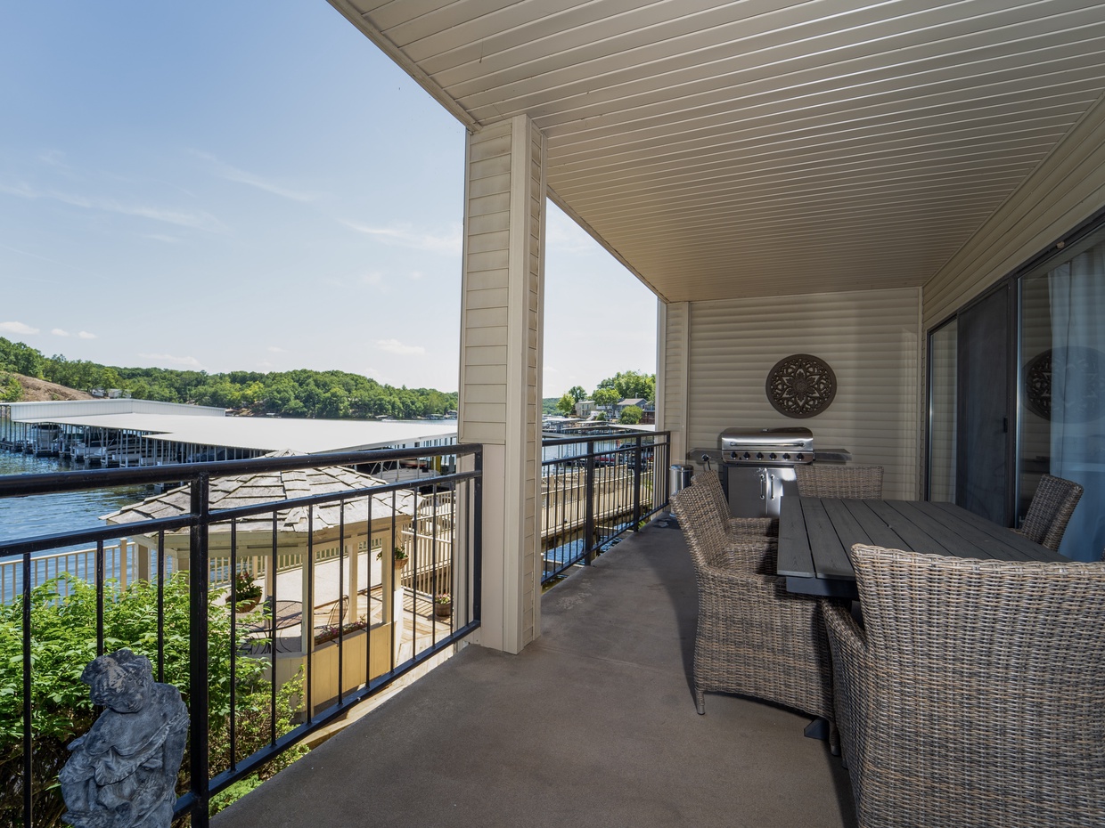 LAKEOZARKVACATION.COM