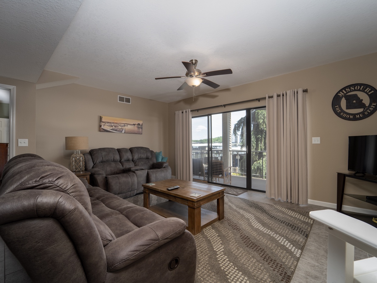Lakeview living room