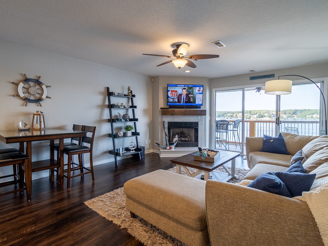 Lakeview living room