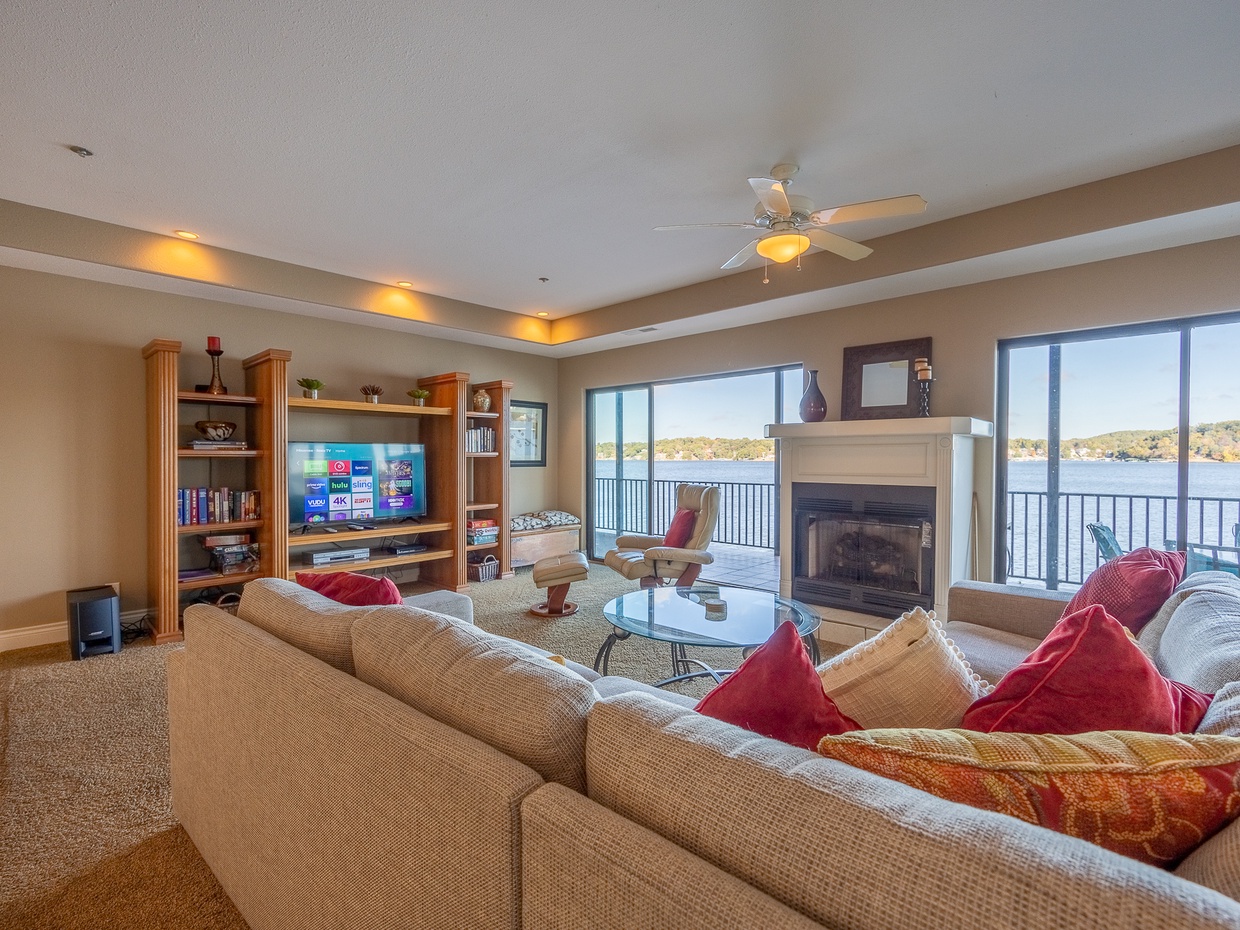 Lakeview living room