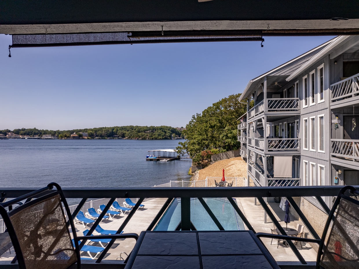 LAKEOZARKVACATION.COM